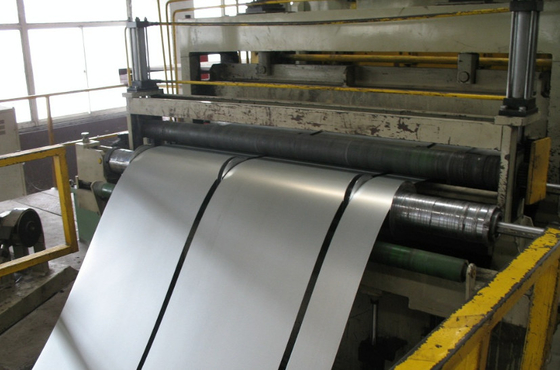 Z275 Dx51D a galvanisé le zinc de feuille de Gi enduit d'une première couche de peinture par métal enduit