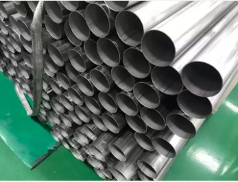304L 316L a soudé le tube d'acier inoxydable pour la construction de l'industrie alimentaire