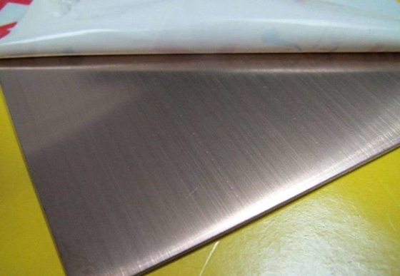 La place a laminé à froid la dureté 660HV200 de la feuille 0.6mm de solides solubles 304