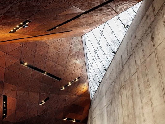 La plaque d'acier résistante de temps beau des prix corten un traitement de rouille