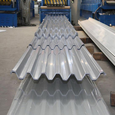 La toiture enduite d'une première couche de peinture en métal d'acier doux couvre de tuiles la feuille laminée à froid de fer de zinc