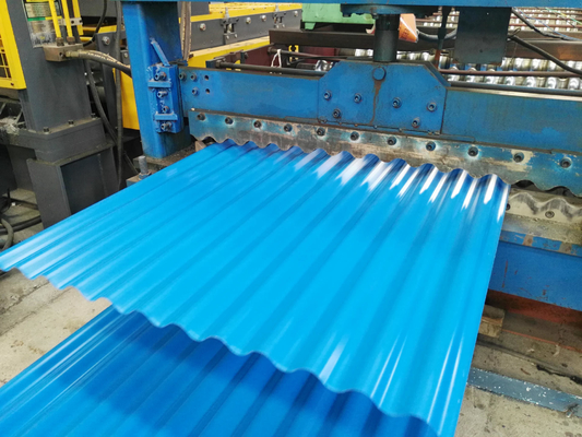 Feuille enduite d'une première couche de peinture de toiture de zinc de tuiles de toit en métal de SGCC/CGCC