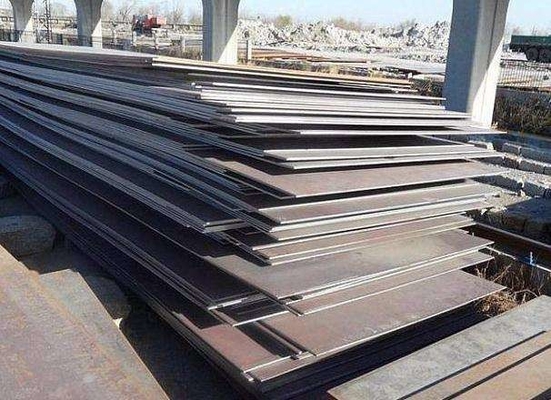 Plat d'acier au carbone de noir de petit prix d'actions d'usine de bonne qualité d'ASTM A36 ST37 S45C ST52